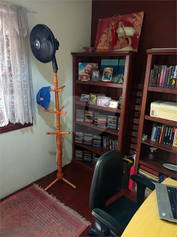 Sobrado à venda com 3 quartos em Jardim Colombo, São Paulo, SP