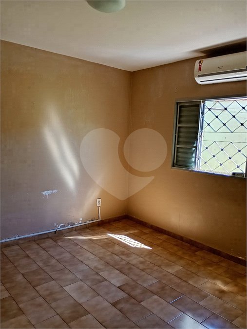 Casa à venda com 3 quartos em Geraldo Correia de Carvalho, Ribeirão Preto, SP