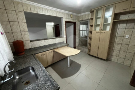 Casa à venda com 3 quartos, sendo 1 suíte, em Jardim Santa Cruz, Salto, SP