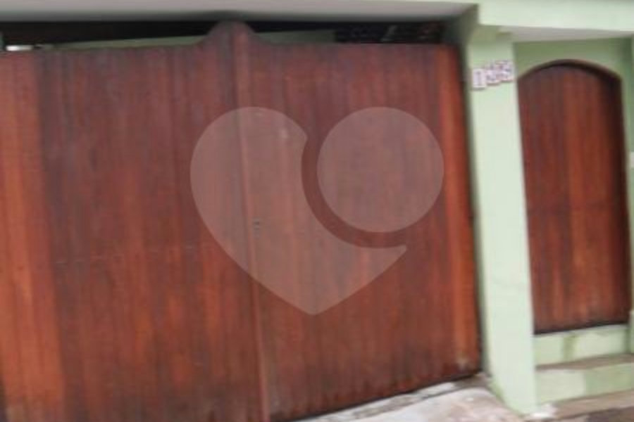 Sobrado à venda com 3 quartos, sendo 1 suíte, em Horto Florestal, São Paulo, SP