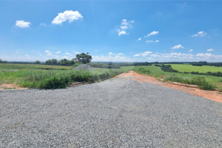 Terreno à venda no condomínio Vale do Sol, Araçoiaba da Serra - SP