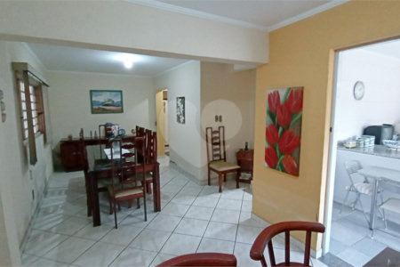 Casa à venda com 4 quartos, sendo 2 suítes,  em Nova Vinhedo, Vinhedo, SP