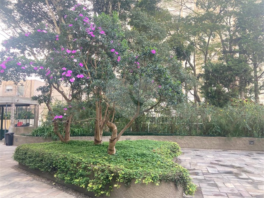 Apartamento à venda com 2 quartos em Granja Julieta, São Paulo, SP