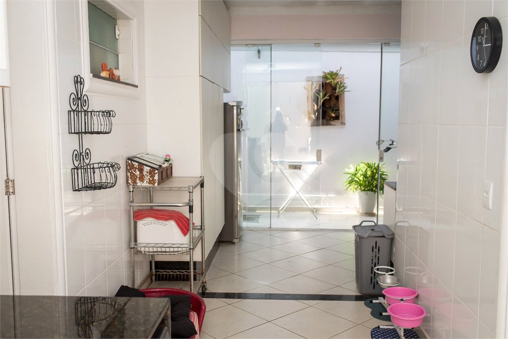 Casa à venda ou para alugar com 4 quartos, sendo 3 suítes, no condomínio Associação Vivendas do Sol, Rio de Janeiro - RJ