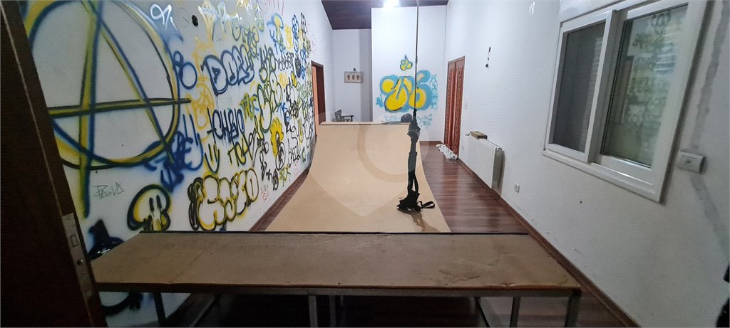 Casa à venda com 4 suítes no condomínio Jardim da Montanha I, Mairiporã - SP