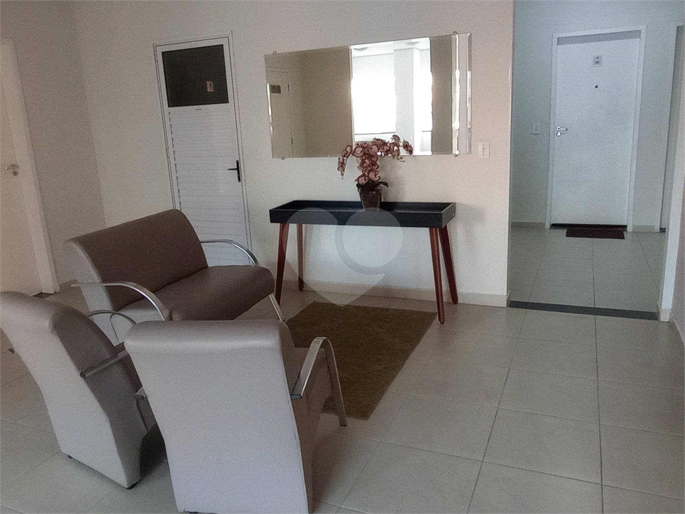 Apartamento à venda com 2 quartos, sendo 1 suíte, em Vila Urupês, Suzano, SP