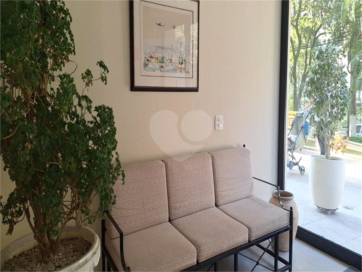 Apartamento à venda com 3 quartos, sendo 1 suíte, em Indianópolis, São Paulo, SP