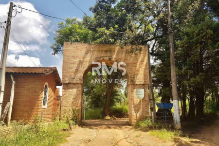Chácara à venda ou para alugar com 8 quartos em Bairro Aguas do Cururu, Cabreúva, SP