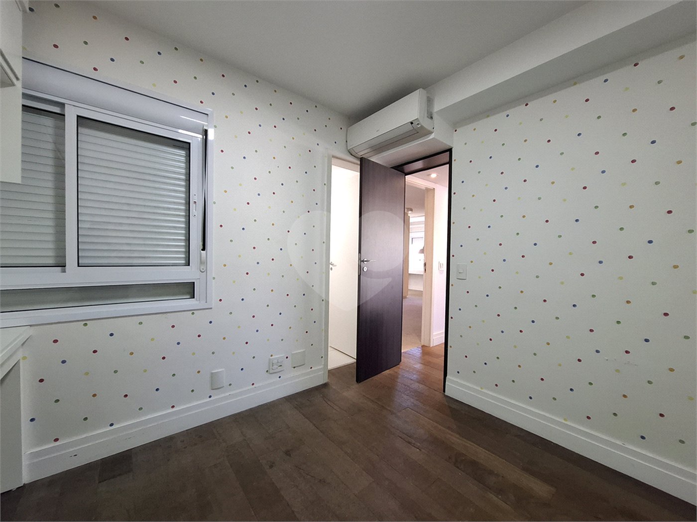 Apartamento à venda com 3 suítes em Vila Ipojuca, São Paulo, SP