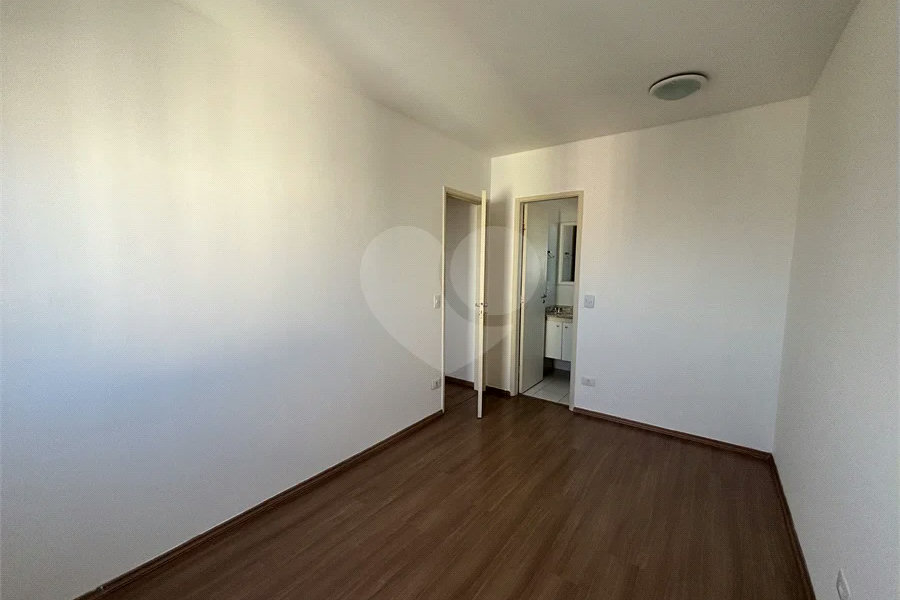 Apartamento à venda com 2 quartos, sendo 1 suíte, em Parada Inglesa, São Paulo, SP