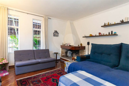 Casa de Vila à venda com 3 quartos, sendo 1 suíte, em Chácara Monte Alegre, São Paulo, SP
