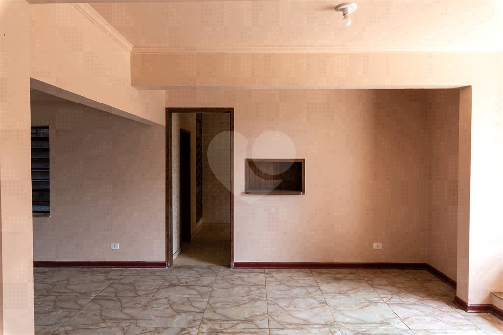 Casa à venda com 4 quartos, sendo 2 suítes, em Perdizes, São Paulo, SP