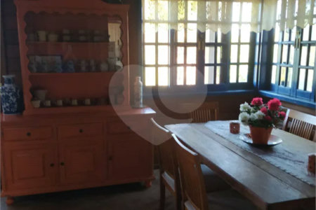 Casa à venda com 7 quartos, sendo 3 suítes, em Fazenda Marajoara, Campo Limpo Paulista, SP