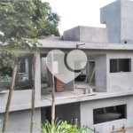 Casa à venda com 4 quartos, sendo 3 suítes, no condomínio Cantareira, Mairiporã - SP