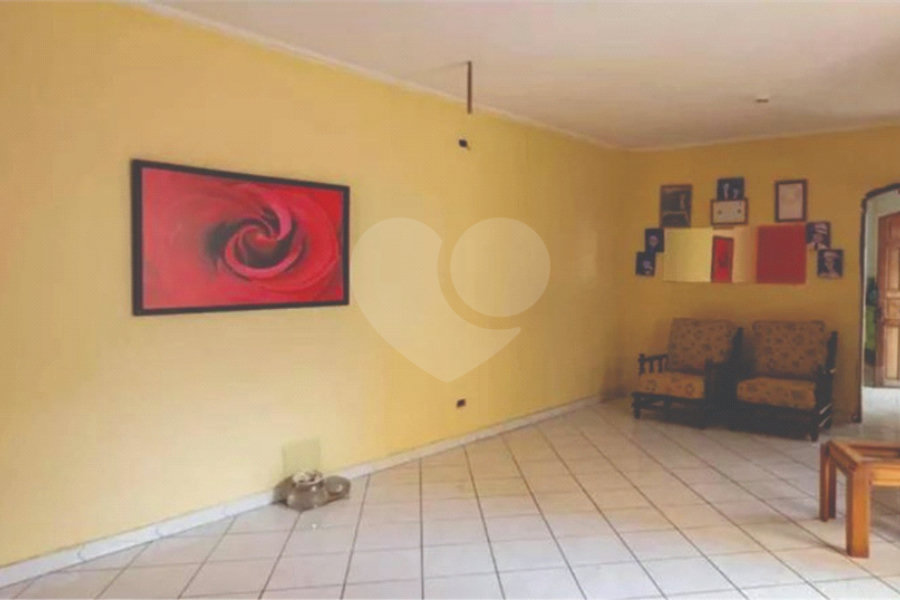 Sobrado à venda com 3 quartos, sendo 1 suíte, em Santa Teresinha, São Paulo, SP