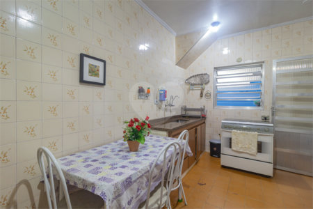 Casa à venda com 3 quartos em Vila Fachini, São Paulo, SP