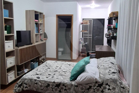 Casa térrea no Condomínio Jardim Botânico , localizado na cidade Bady Bassit/SP .