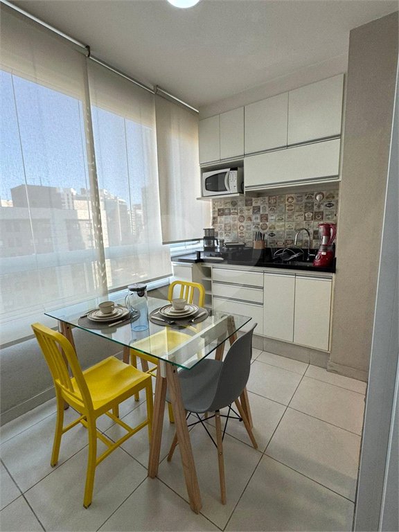 Apartamento com 29m² e 1 vaga na região da Bela Vista em São Paulo - SP.