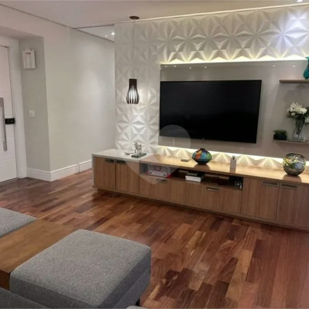 Aptº venda Mooca, 149m², andar alto, 4 dorms, 3 suítes, 2 vagas, varanda gourmet, ar condicionado.