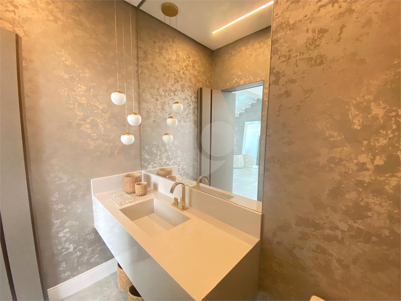 Duplex à venda com 6 suítes em Riviera, Bertioga, SP