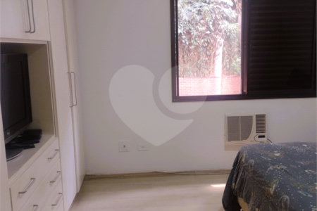 Apartamento à venda com 3 quartos, sendo 1 suíte, em Real Parque, São Paulo, SP