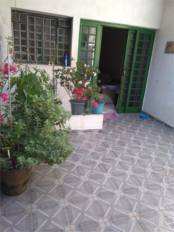 Sobrado à venda com 2 quartos em Jaraguá, São Paulo, SP