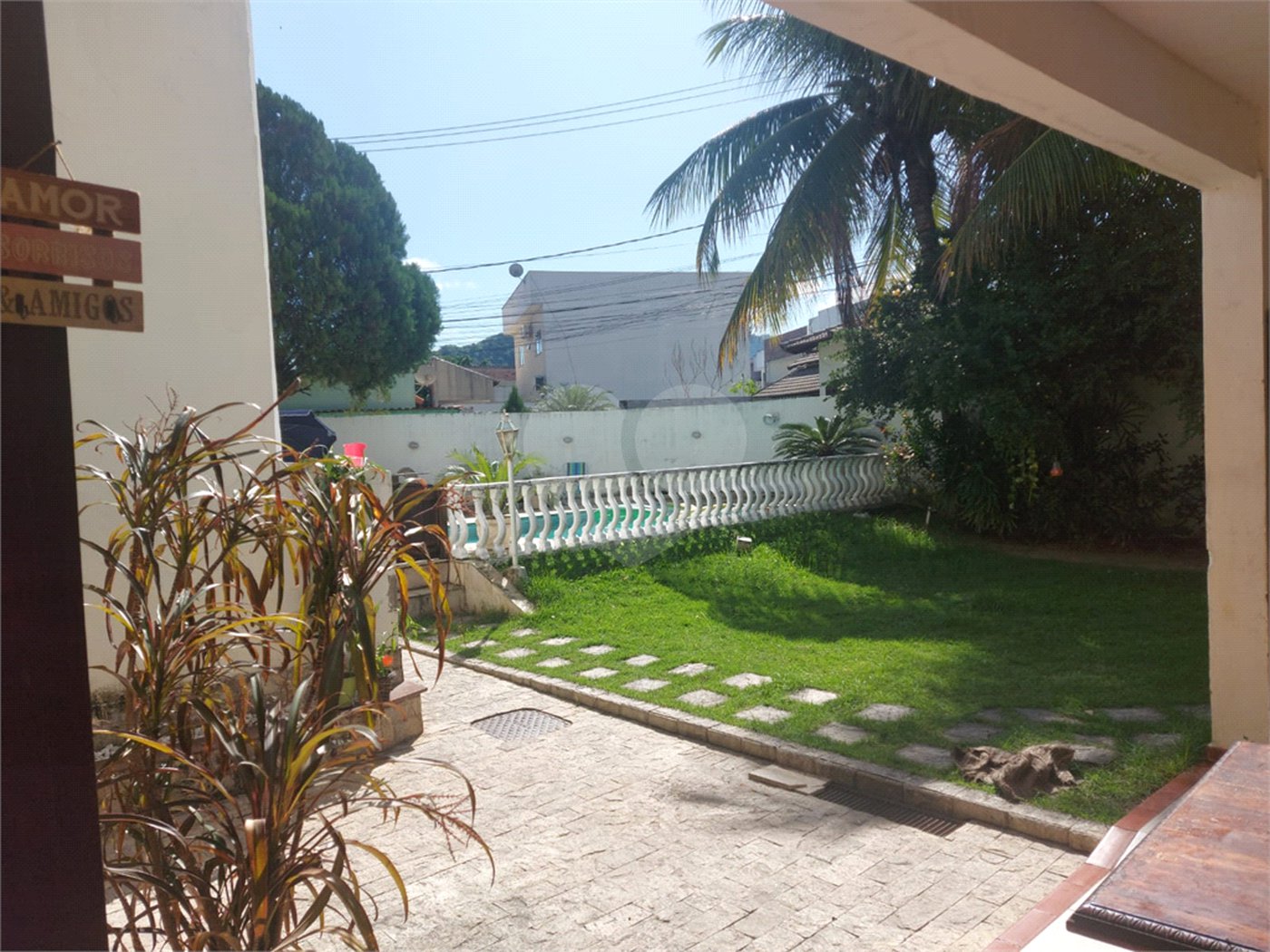 Casa à venda com 4 quartos, sendo 1 suíte, no condomínio River Plate, Rio de Janeiro - RJ