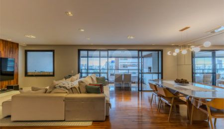 Apartamento à venda com 3 suítes em Chácara Santo Antônio, São Paulo, SP