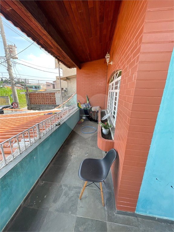 Casa à venda com 3 quartos, sendo 1 suíte, em Vila Júlia, Poá, SP