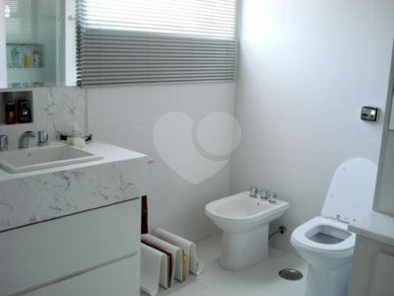 Apartamento à venda com 4 quartos, sendo 1 suíte, em Jardim Paulista, São Paulo, SP