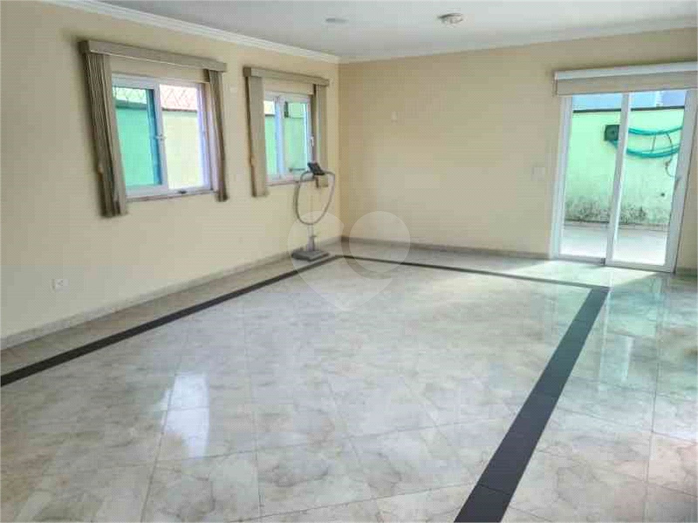Casa à venda com 3 suítes no condomínio Quinta de Santo Antônio, São Paulo - SP