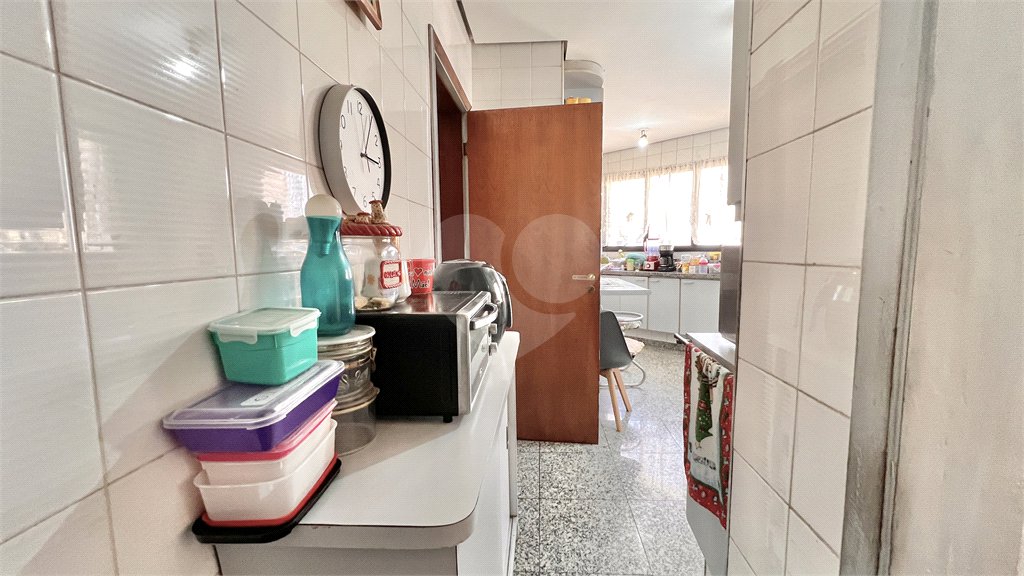 Apartamento à venda com 4 quartos, sendo 1 suíte, em Vila Mariana, São Paulo, SP