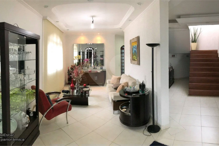 Sobrado à venda com 4 suítes em Tremembé, São Paulo, SP