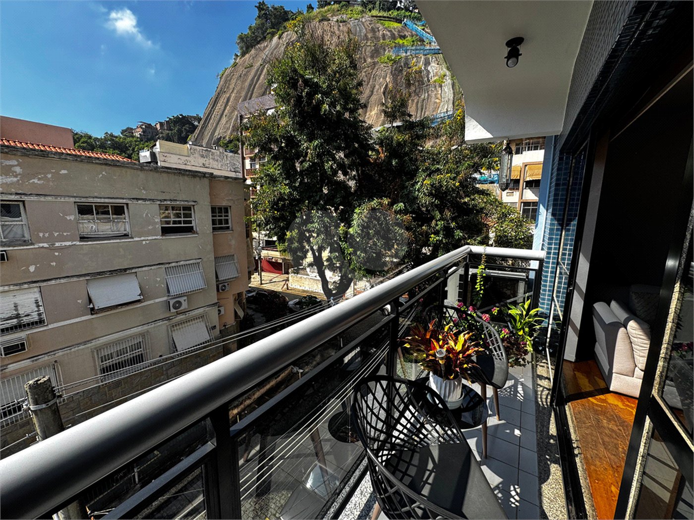 Apartamento à venda com 3 quartos, sendo 1 suíte, em Tijuca, Rio de Janeiro, RJ