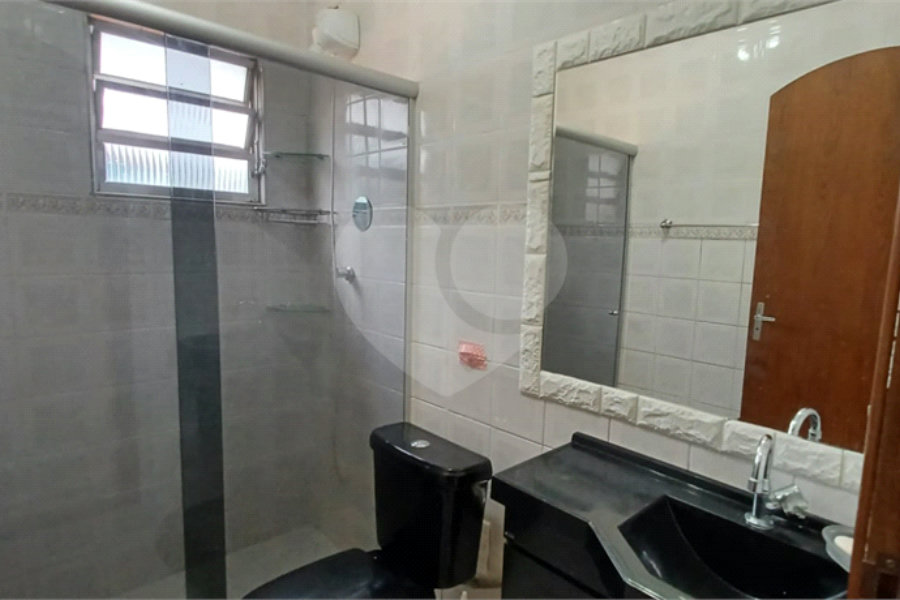Sobrado à venda com 3 quartos, sendo 1 suíte, em Tremembé, São Paulo, SP