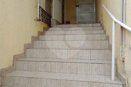 Terreno à venda com 2 quartos, sendo 1 suíte,  em Jardim Varan, Suzano, SP