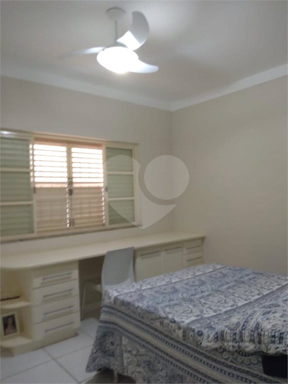 Casa à venda com 4 quartos, sendo 2 suítes, em Jardim Adalgisa, Araraquara, SP