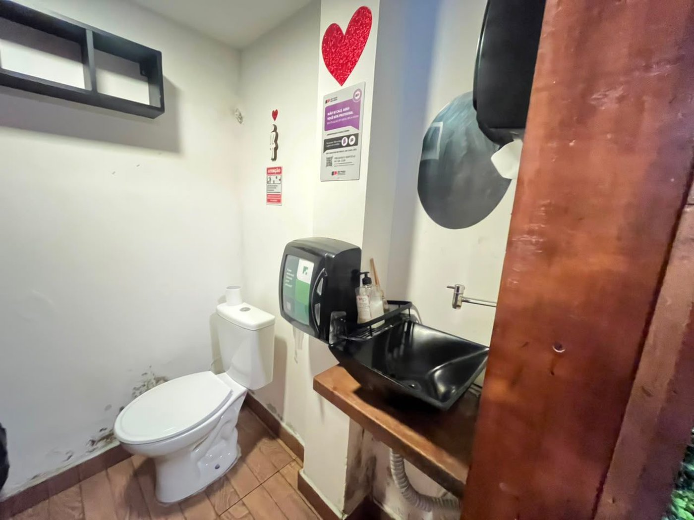Ponto comercial à venda por R$ 350.000 - Barra Funda - Guarujá/SP