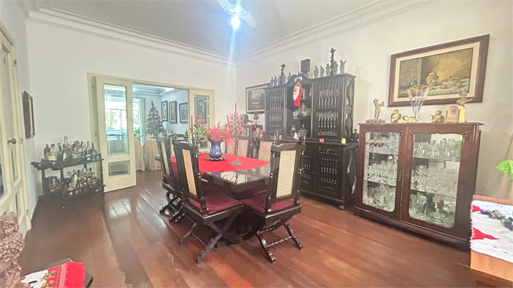 Apartamento à venda com 4 quartos, sendo 2 suítes, em Flamengo, Rio de Janeiro, RJ