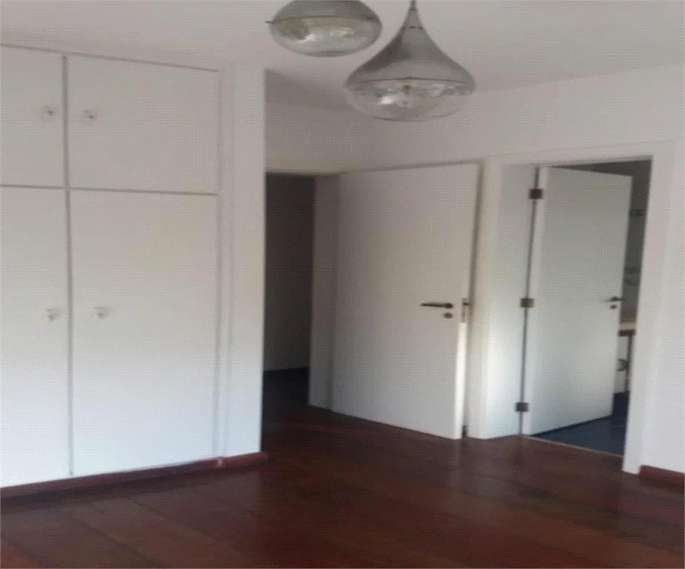 Apartamento à venda com 4 quartos, sendo 3 suítes,  em Vila Andrade, São Paulo, SP