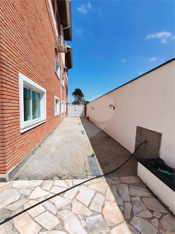Casa à venda ou para alugar com 3 suítes no condomínio Estância Marambaia, Vinhedo - SP