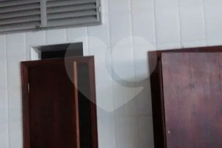 Casa à venda com 3 quartos, sendo 1 suíte, em Tucuruvi, São Paulo, SP