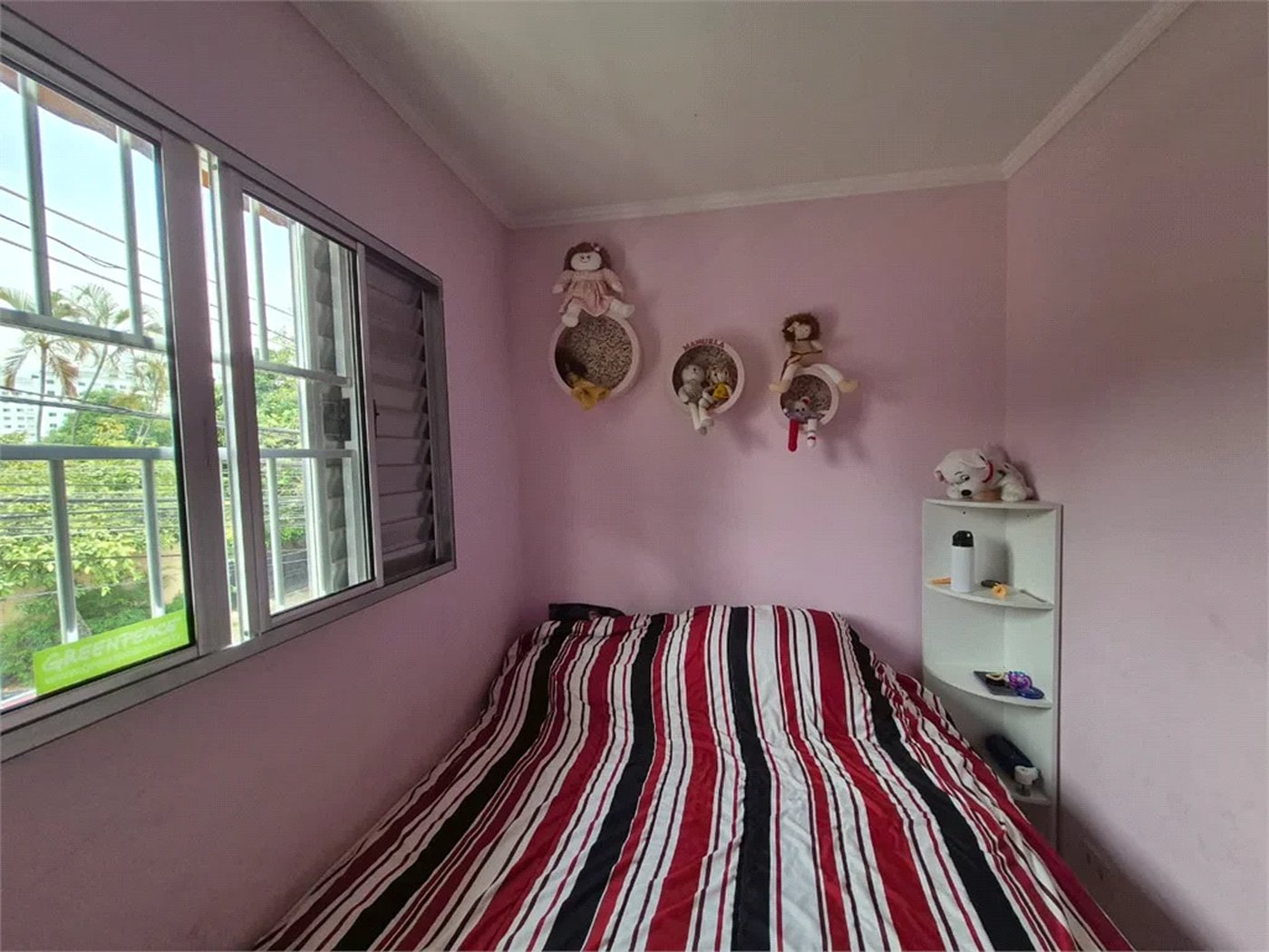 Casa à venda com 4 quartos, sendo 1 suíte,  no condomínio Residencial Alto da Lapa II, São Paulo - SP