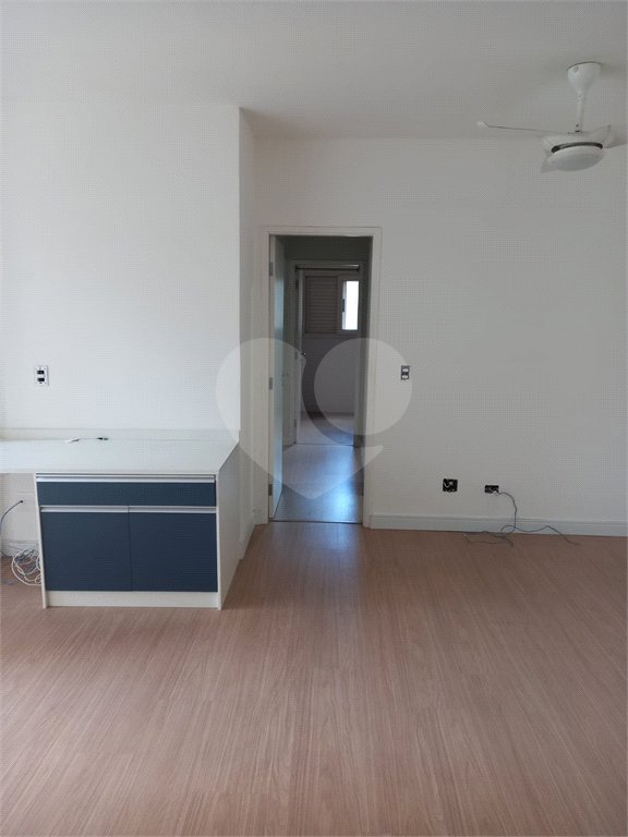 Apartamento à venda com 3 quartos, sendo 1 suíte,  em Vila Olímpia, São Paulo, SP