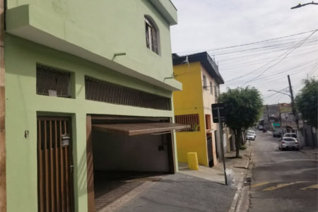 Casa à venda com 3 quartos, sendo 2 suítes, em Jardim Maria Luiza, São Paulo, SP
