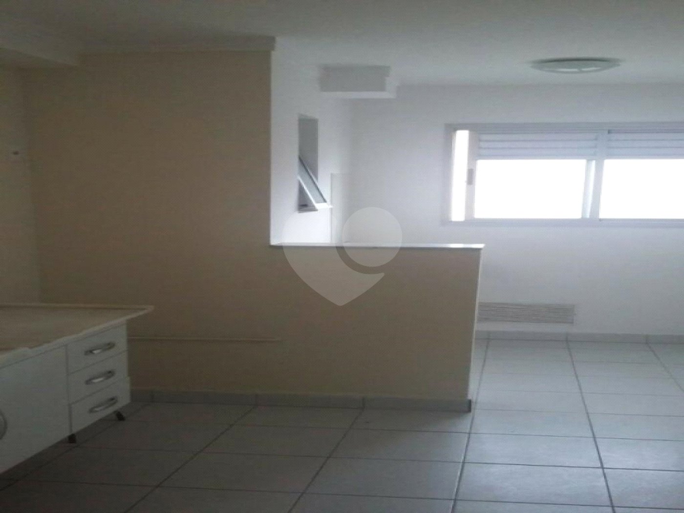 Apartamento à venda com 3 quartos, sendo 1 suíte,  em Jardim Luísa, São Paulo, SP