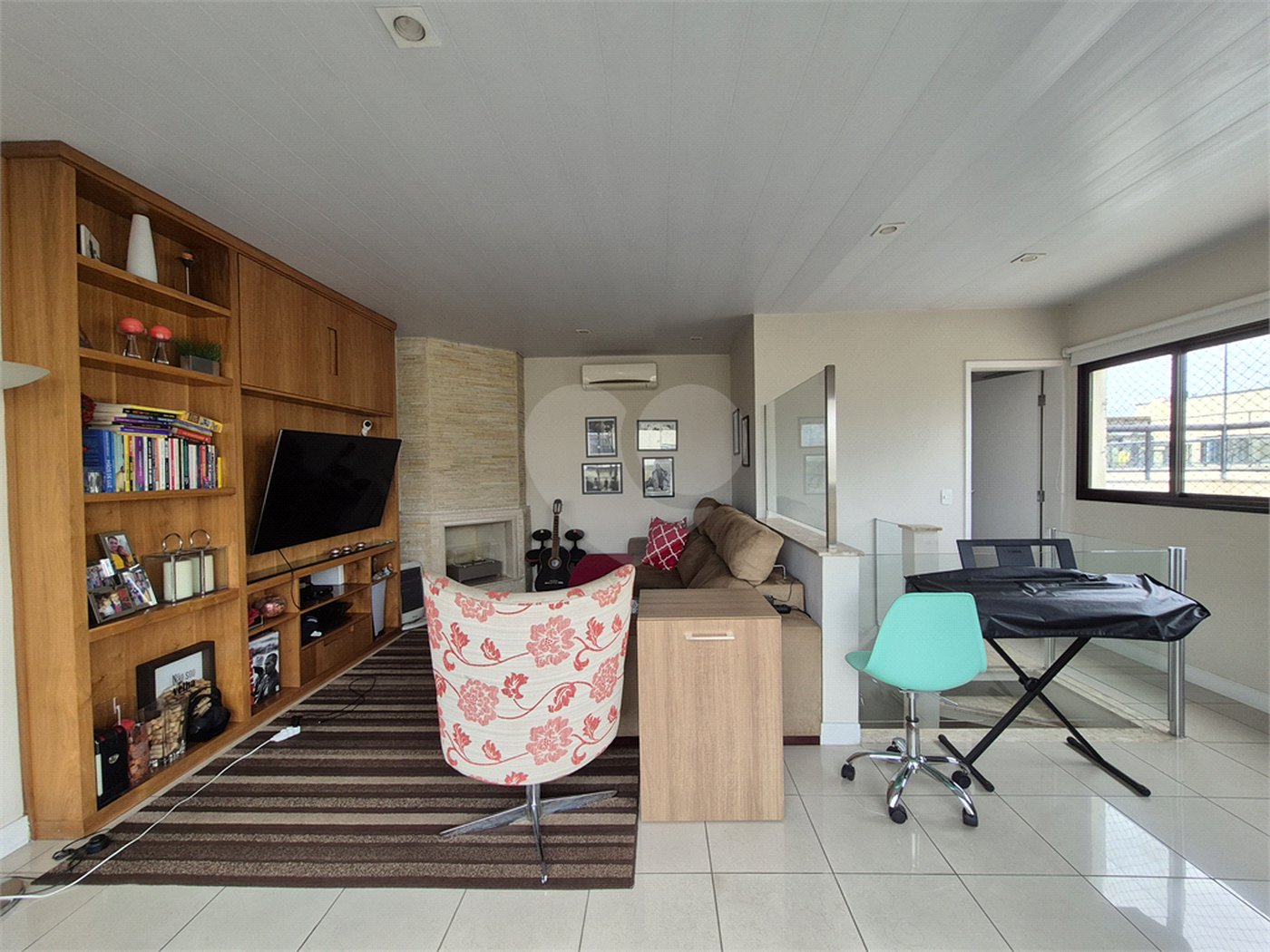 Cobertura à venda com 4 quartos, sendo 2 suítes, em Vila Hamburguesa, São Paulo, SP