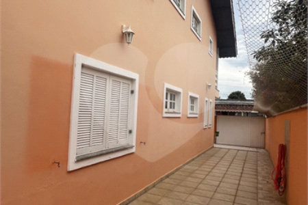 Sobrado à venda ou para alugar com 4 quartos, sendo 2 suítes, em Jardim Terceiro Centenário, Atibaia, SP