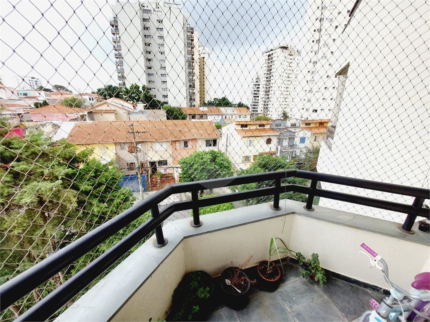 Apartamento à venda com 3 quartos, sendo 1 suíte, em Alto da Lapa, São Paulo, SP