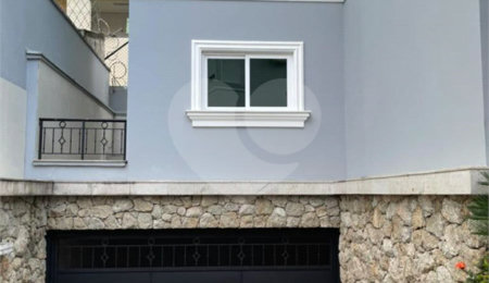 Casa à venda com 3 suítes no condomínio Quinta de Santo Antônio, São Paulo - SP